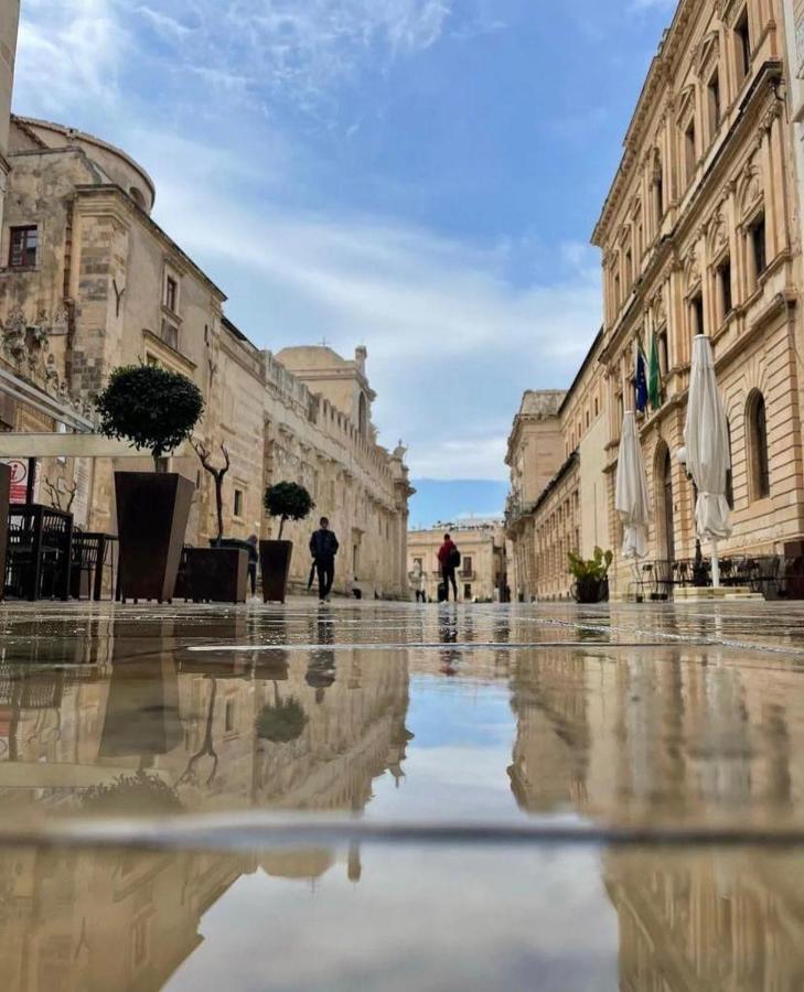 סירקוזה Palazzo Gancia Holiday Homes מראה חיצוני תמונה